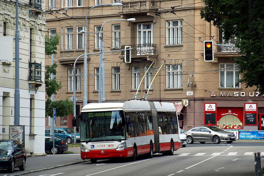 koda 25Tr Irisbus DPMB Brno #3613